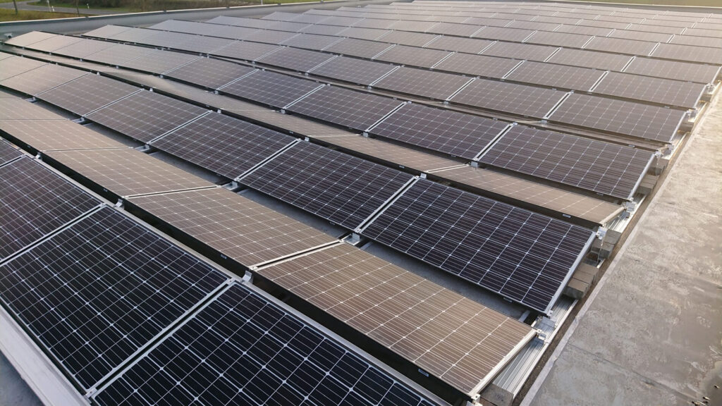 adites_photovoltaik-pv-anlage_02